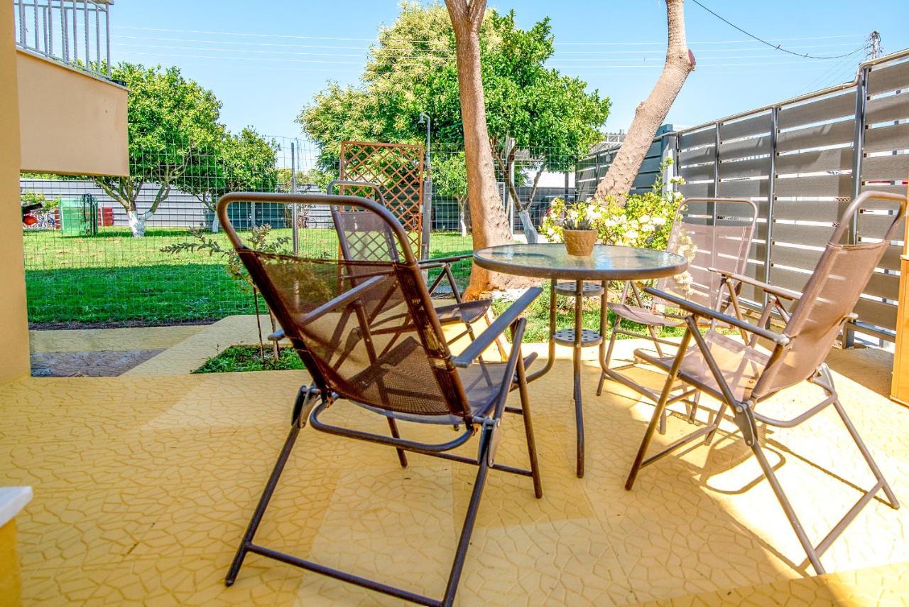 Pine Trees Apartment Preveza Exterior foto